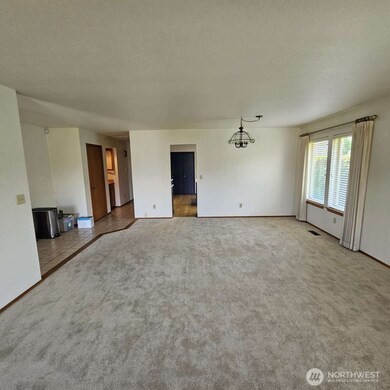 4300 Garden Park Way, Yakima, WA 98908 - photo 3