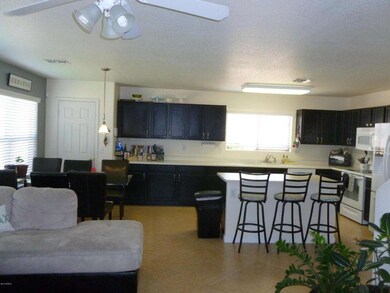 736 E. Michigan 011