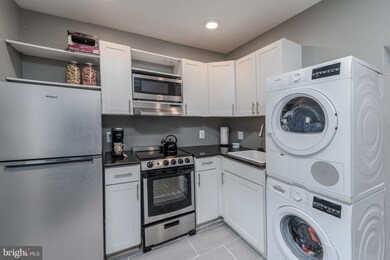 2006 Spark Ct, Baltimore, MD 21231 - photo 3