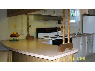 56 Maplewood Cir, Center Tuftonboro, NH 03816 - photo 6