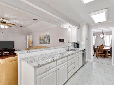 1008 Willowcreek Rd, Cleburne, TX 76033 - photo 4