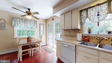 415 Larchwood Ave, Feasterville Trevose, PA 19053 - photo 6