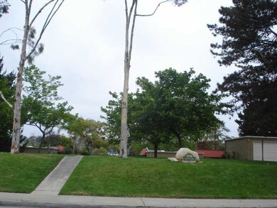 3700 Highland Dr unit 13, Carlsbad, CA 92008 - photo 2