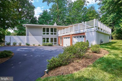 8109 Timber Valley Ct, Dunn Loring, VA 22027 - photo 2