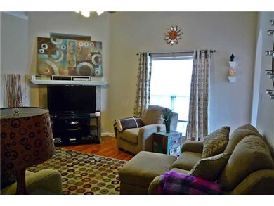 Lovely laminate floors and neutral colors