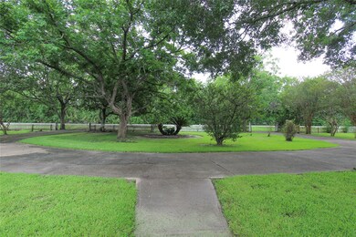 3534 County Road 181, Alvin, TX 77511 - photo 6