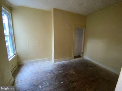 1904 N Fulton Ave, Baltimore, MD 21217 - photo 5