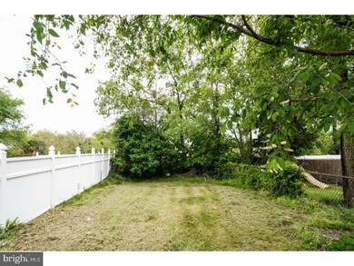 577 Mantua Ave unit 579, Paulsboro, NJ 08066 - photo 2