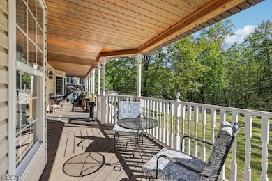 921 Tulip Trail, Newton, NJ 07860 - photo 6