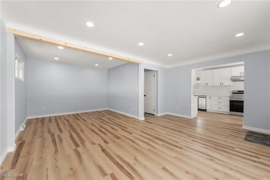 5943 Porter Rd, North Olmsted, OH 44070 - photo 6