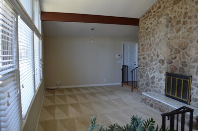 01 Living Room
