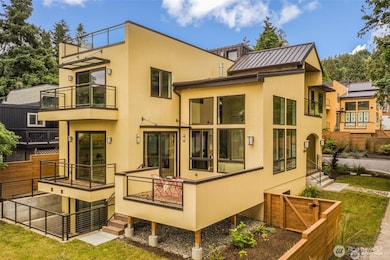 13327 Holmes Point Dr NE, Kirkland, WA 98034 - photo 7