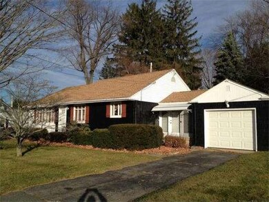 25 Hafey St, Chicopee, MA 01013 - photo 3