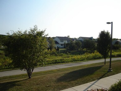 76 S Gardens Way unit 407, Fitchburg, WI 53711 - photo 5