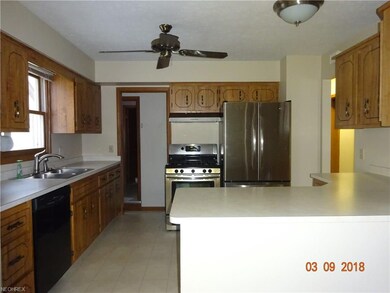 Kitchen has great cabinet space and countertop spa