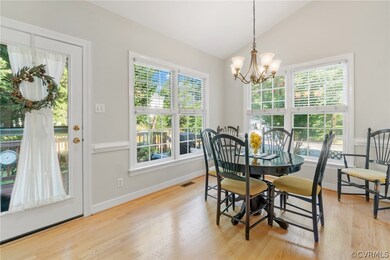 UPDATED, EAT-IN, ISLAND, DESK, DOUBLE PANTRY, DOUB