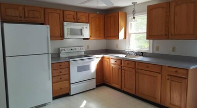 37 Leeward Ln, Mashpee, MA 02649 - photo 2