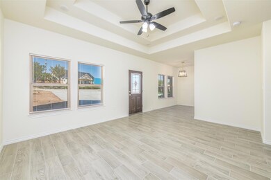 1307 Phoenix Ct, Granbury, TX 76048 - photo 3