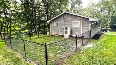 114 Corn Flower Rd, Stroudsburg, PA 18360 - photo 3