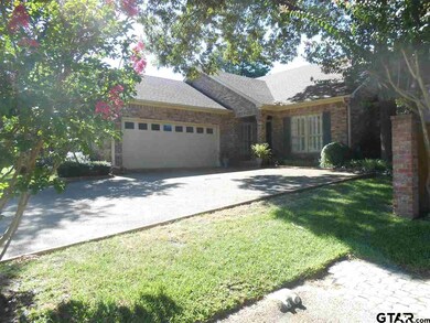 723 Fairmont Dr, Tyler, TX 75701 - photo 2