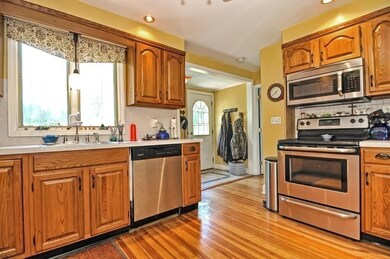 70 W Water St, Rockland, MA 02370 - photo 4