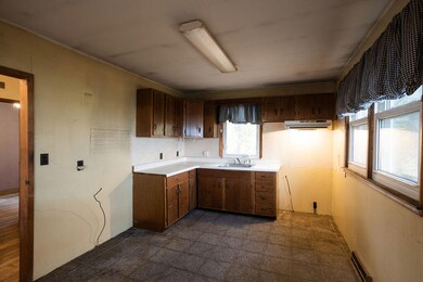 452 & 454 Alewive Rd, Kennebunk