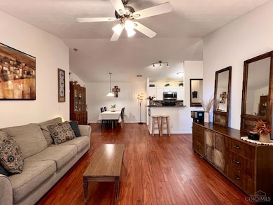 4922 Bordeaux Ln unit 4922, Mason, OH 45040 - photo 4