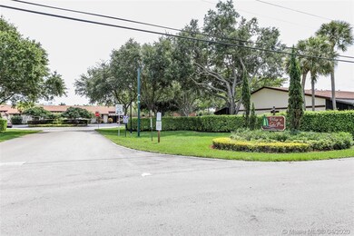 771 SW 119th Way, Davie, FL 33325 - photo 5