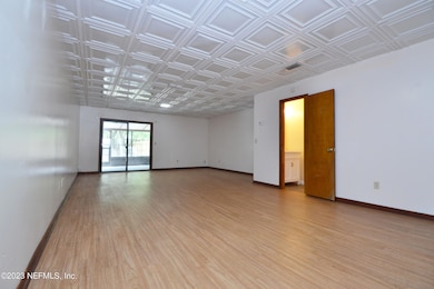 4328 Melissa Ct W, Jacksonville, FL 32210 - photo 3