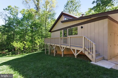 11302 Fieldstone Ln, Reston, VA 20191 - photo 4