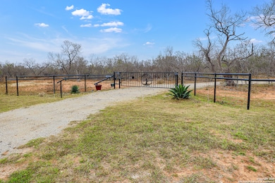 5734 Farm To Market 2200, Yancey, TX 78886 - photo 4