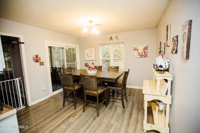 209 Warren Ct, Jacksonville, NC 28546 - photo 3