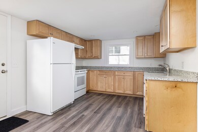 14 Bradley St, Saco, ME 04072 - photo 3