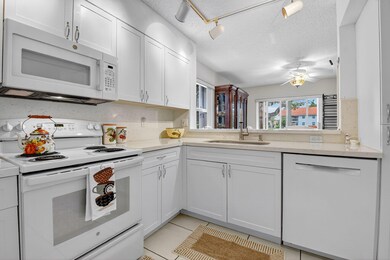 7390 Lake Meadow Way unit 101, Boynton Beach, FL 33437 - photo 5