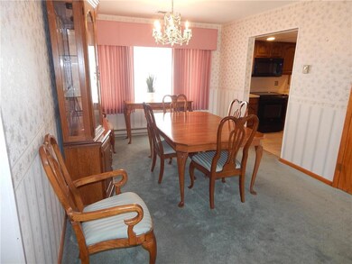 3135 N 4th St, Whitehall, PA 18052 - photo 4