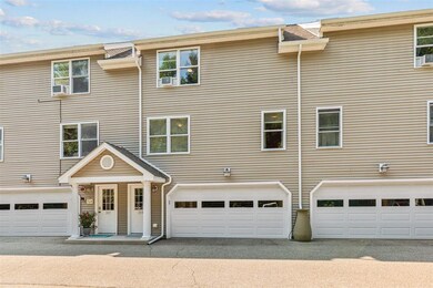 204 Coastal Woods Cir, Kittery, ME 03904 - photo 4