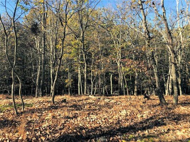 188 Robinwood Terrace, Stroud Township, PA 18301 - photo 2