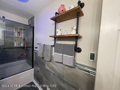 183 Broad St, Keyport, NJ 07735 - photo 5