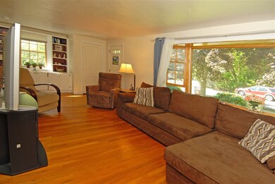 303 Sherburne Rd, Portsmouth, NH 03801 - photo 3