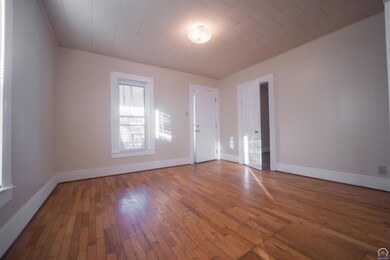 1168 SW High Ave, Topeka, KS 66604 - photo 5