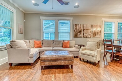 729 E 19th St, Houston, TX 77008 - photo 6