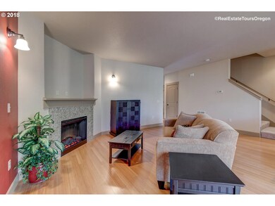 2079 NE 49th Way unit 5B, Hillsboro, OR 97124 - photo 4