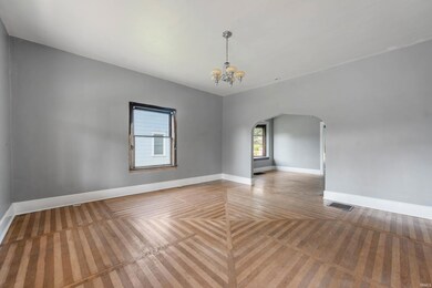 1605 N Walnut St, Muncie, IN 47303 - photo 4