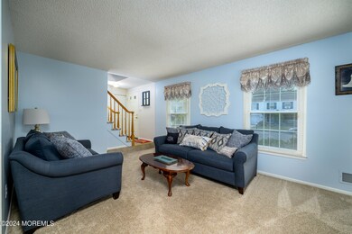 3 Bunker Hill Dr, Howell, NJ 07731 - photo 4
