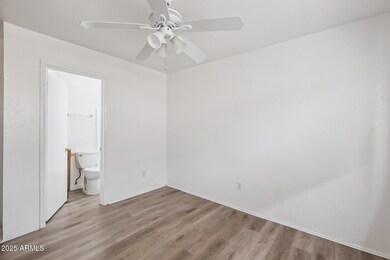 2525 E Willetta St unit a, Phoenix, AZ 85008 - photo 6