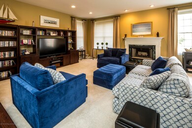 GREAT/FAMILY RM PIC #4