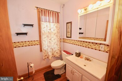 815 Chestnut St, Paulsboro, NJ 08066 - photo 6