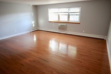 49 Summer St unit 3A, Arlington, MA 02474 - photo 3