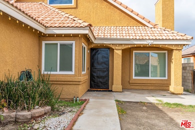 36825 Doheny Ln, Palmdale, CA 93552 - photo 2