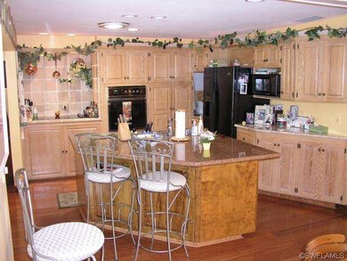 770 Park Shore Dr, Naples, FL 34103 - photo 7